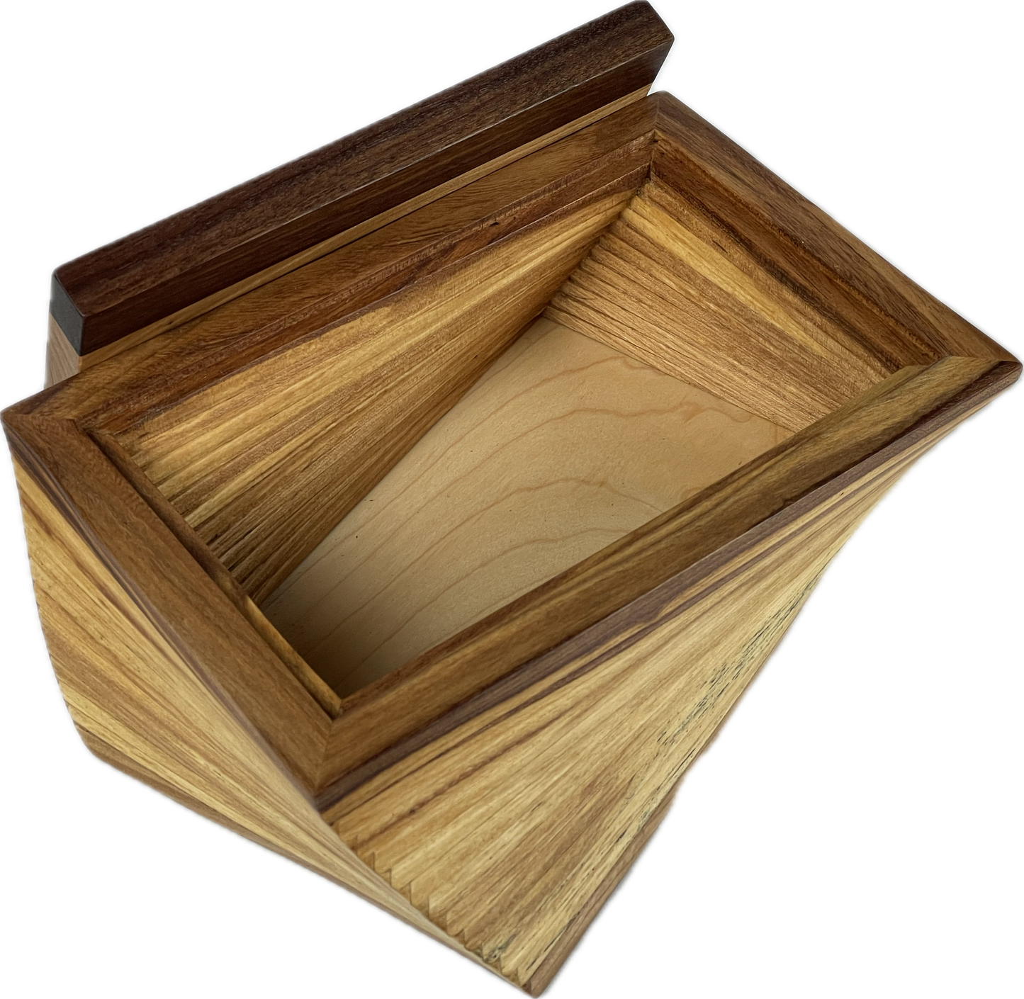 Twisting Keepsake Box