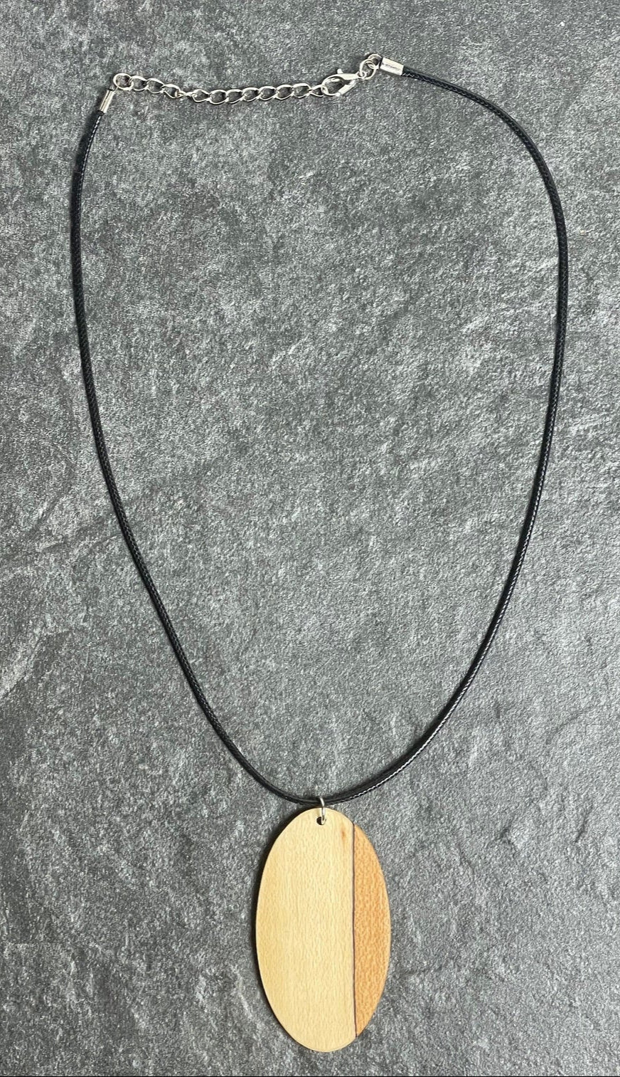 Oval Pendant Necklaces